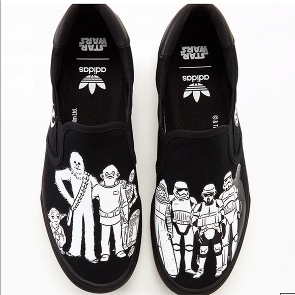 Adidas Collaboration with Star Wars Rallye slip on’s special edition sneakers - Picture 2 of 12